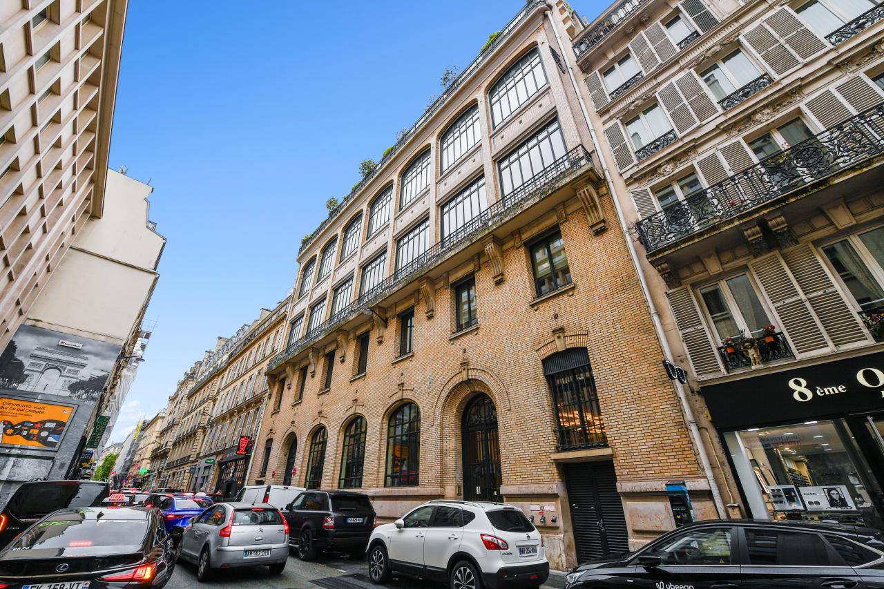 Bureau Paris 942m² Location bureau Paris OLBUR2423134 0